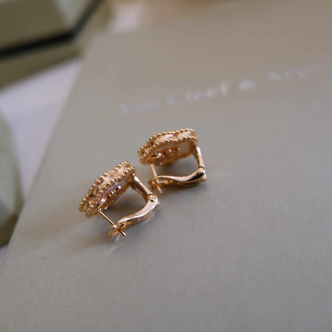 [⭐Seralia]2026 NEW STYLE LUCKY SPRING EARRINGS