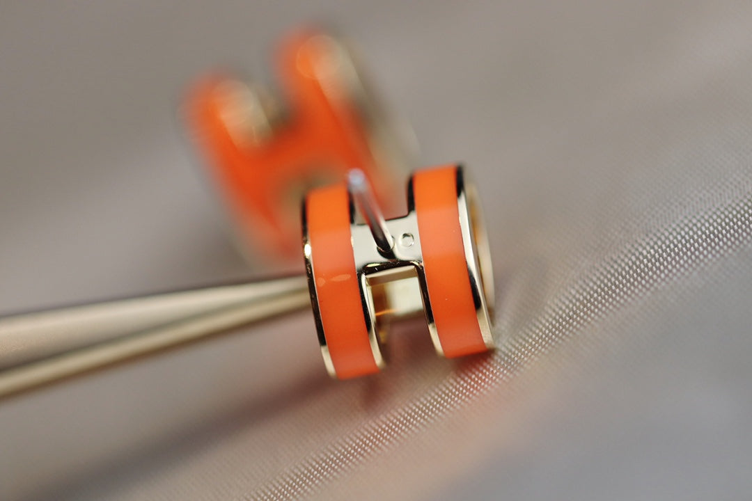 [⭐Seralia]MINI POP H EARRINGS ORANGE