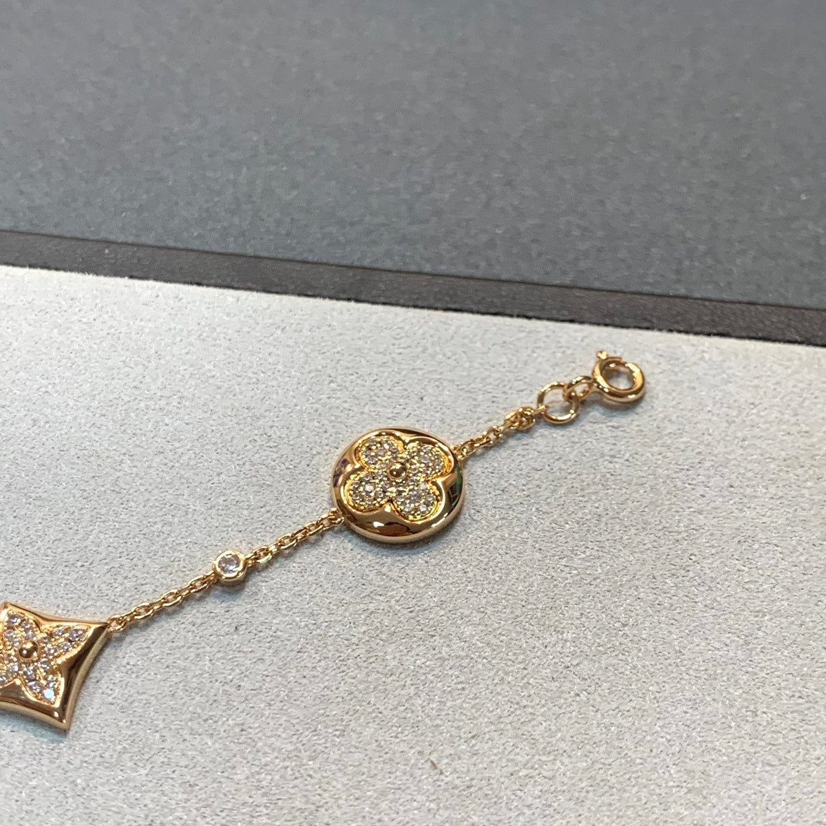 [⭐Seralia]STAR AND SUN 4 MOTIFS GOLD DIAMONDS BRACELET