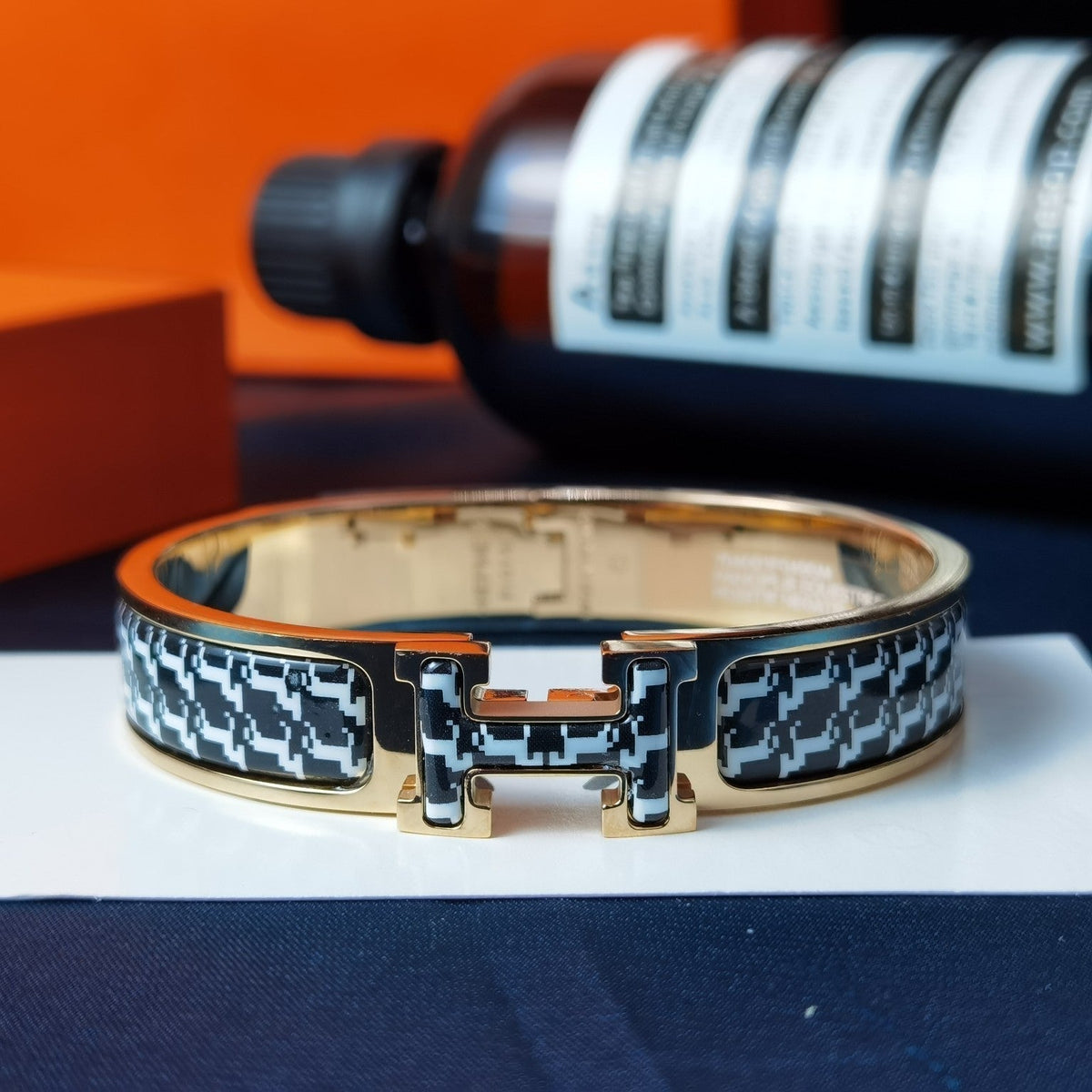 [⭐Seralia]H HORSE BRACELET 12MM