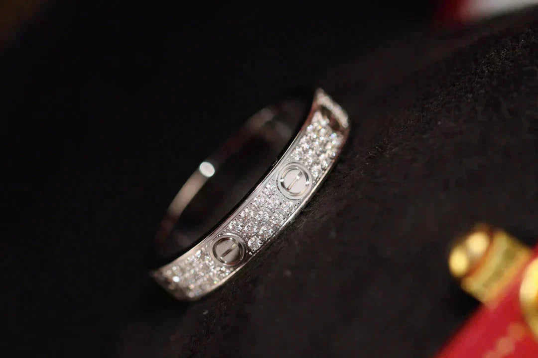 [⭐Seralia]LOVE RING 3.6MM DIAMOND PAVED