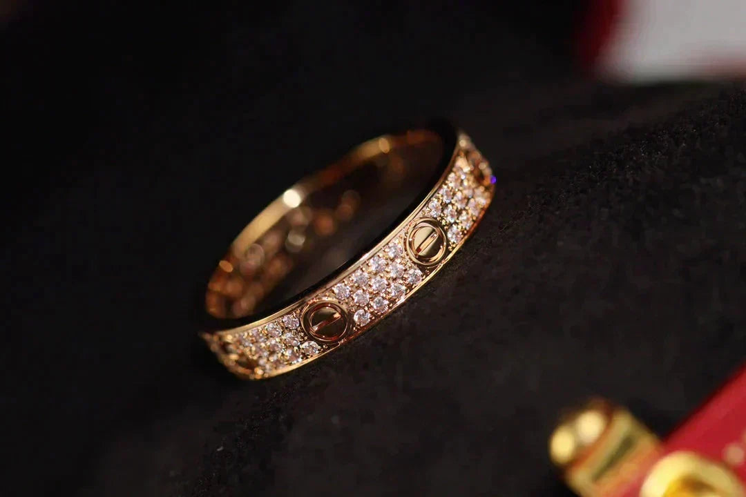 [⭐Seralia]LOVE RING 3.6MM DIAMOND PAVED