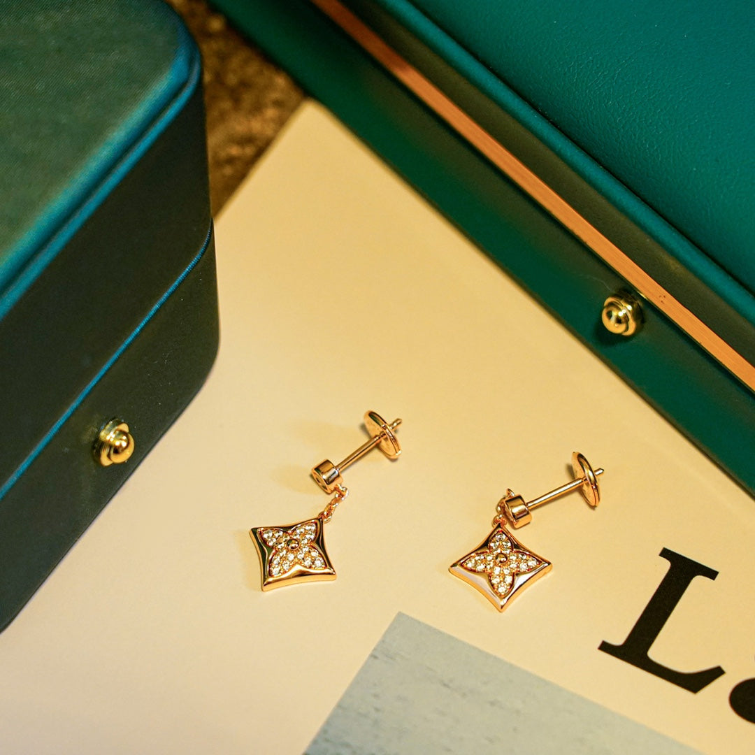 [⭐Seralia]STAR DIAMONDS EARRINGS GOLD
