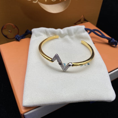 [⭐Seralia]VOLTE UPSITE DOWN DIAMOND GOLD OPEN BRACELET