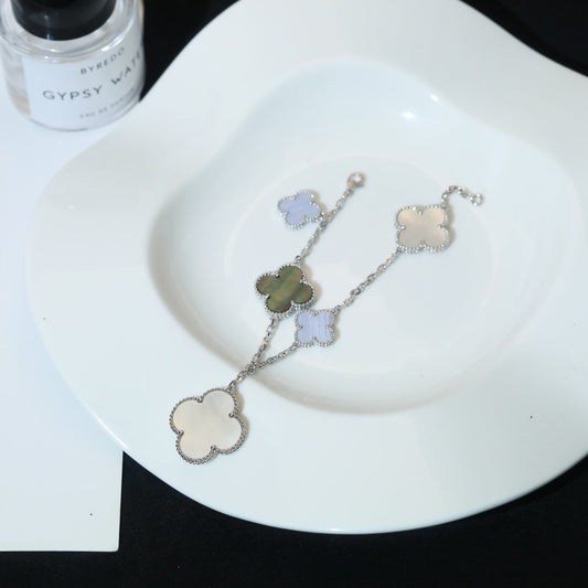 [⭐Seralia]CLOVER BRACELET 5 MOTIFS MOP CHALCEDONY SILVER