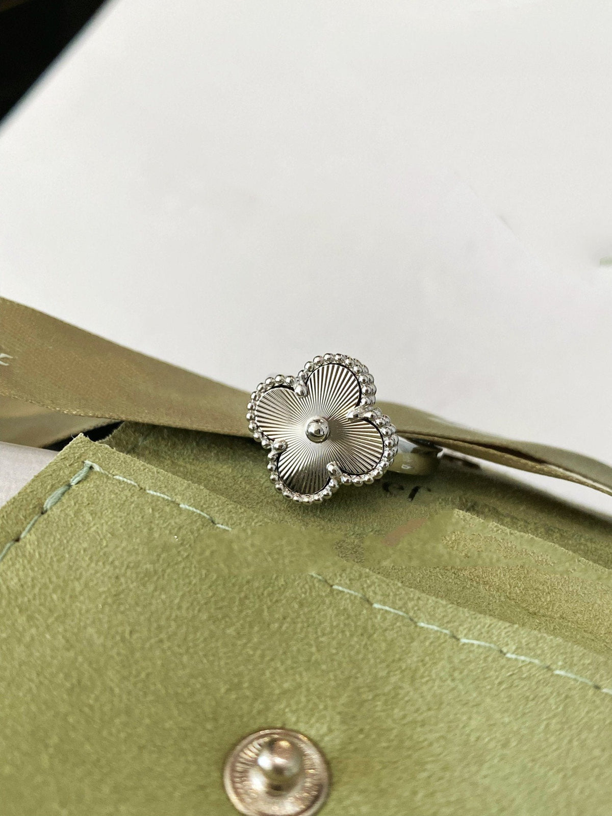 [⭐Seralia]CLOVER SILVER RING
