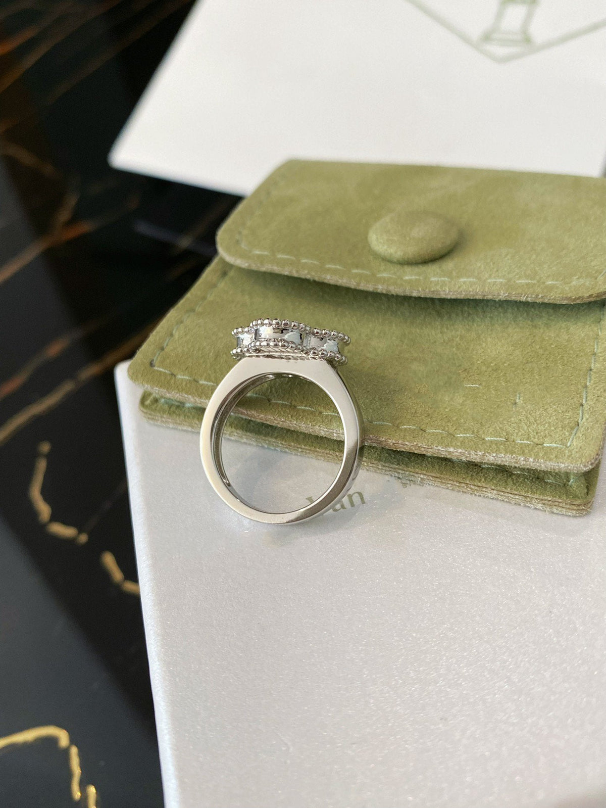 [⭐Seralia]CLOVER SILVER RING
