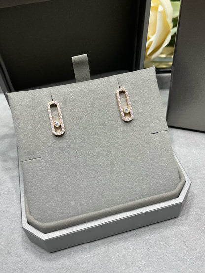 [⭐Seralia]MOVE UNO STUD DIAMOND PAVED EARRINGS