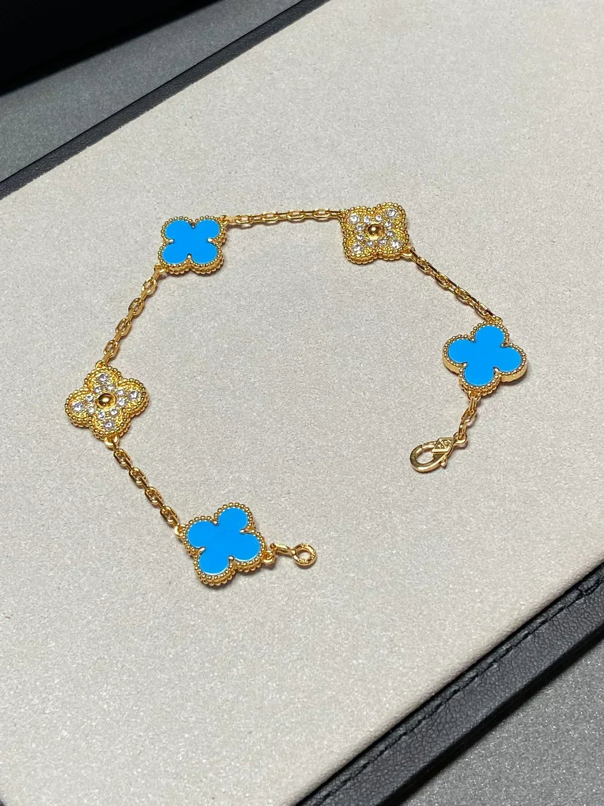 [⭐Seralia] CLOVER 5 MOTIF BLUE AGATE BRACELET COLLECTION