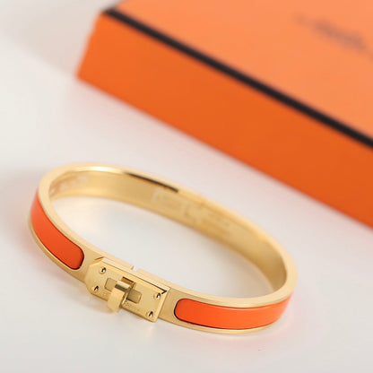 [⭐Seralia]HM KELLY ORANGE BRACELET