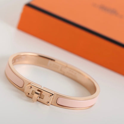 [⭐Seralia]HM KELLY LIGHT PINK BRACELET