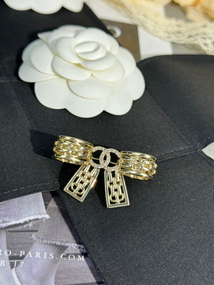 [⭐Seralia]25K Hollow Bow Brooch