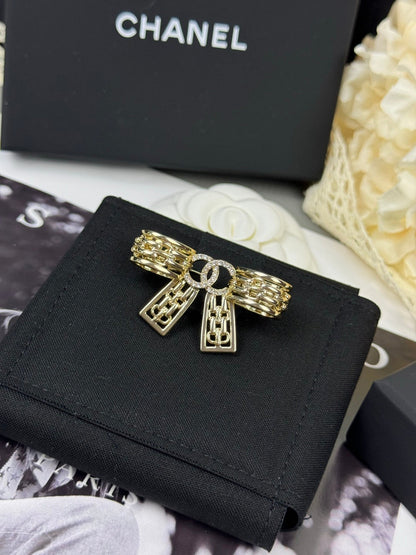 [⭐Seralia]25K Hollow Bow Brooch