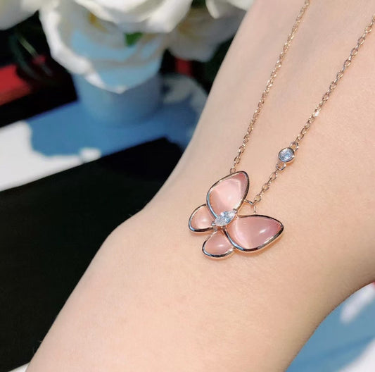 [⭐Seralia]BUTTERFLY PINK MOTHER-OF-PEARL DIAMOND NECKLACE