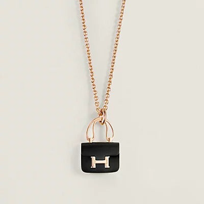 [⭐Seralia]WOMEN'S HM AMULETTES CONSTANCE PENDANT NECKLACE