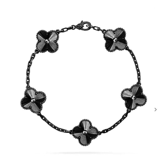 [⭐Seralia]CLOVER 5 MOTIF BLACK BRACELET