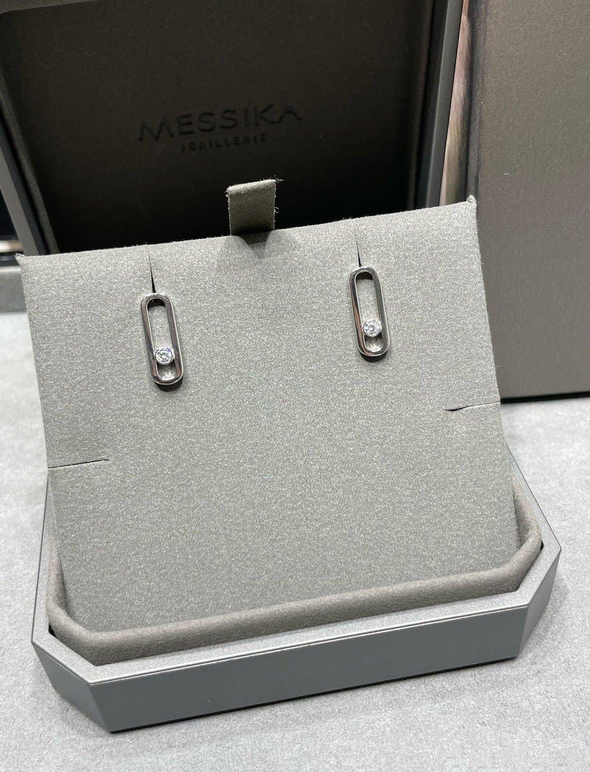 [⭐Seralia]MOVE UNO SMALL 1 DIAMOND EARRINGS