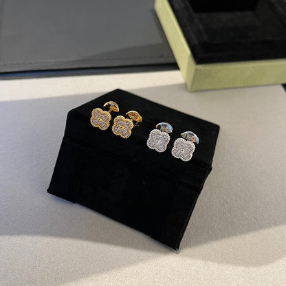 [⭐Seralia]CLOVER MINI DIAMOND STUD EARRINGS